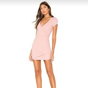 PRIVACY PLEASE BY REVOLVE HILARY SIDE RUCHED MINI DRESS IN MAUVE V-NECK SZ LARGE